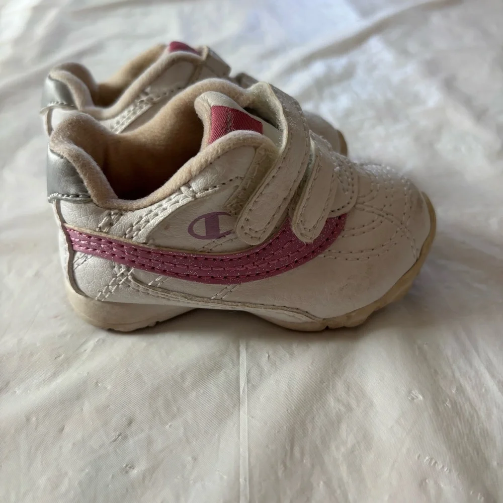 Champion White Pink Baby Walker Sneaker SZ 2W Gently Worn